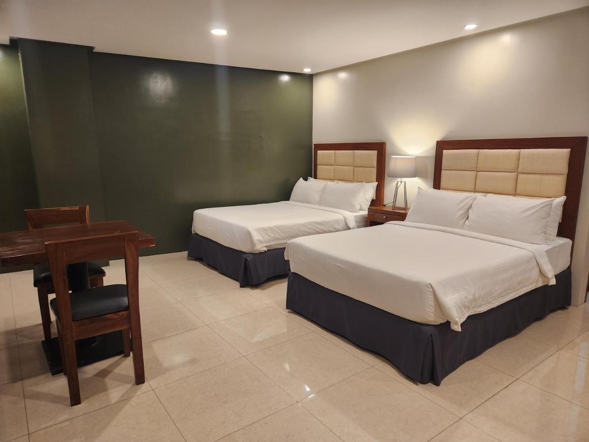 Hotel Herencia 625 Daraga  Экстерьер фото