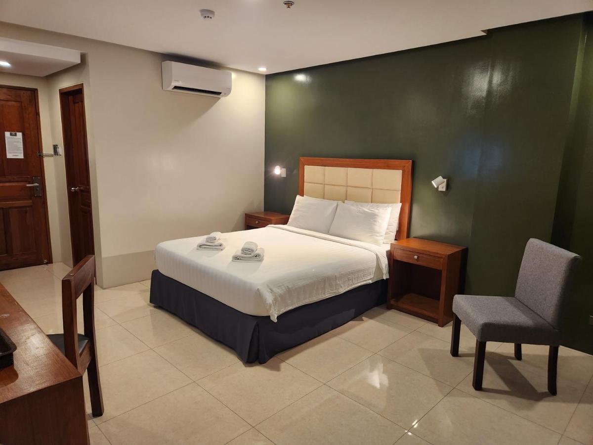 Hotel Herencia 625 Daraga  Экстерьер фото