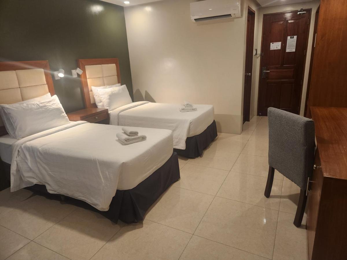 Hotel Herencia 625 Daraga  Экстерьер фото